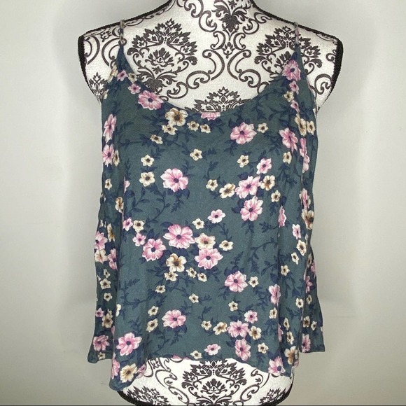 American Eagle Outfitters Tops - American Eagle Floral Spaghetti Strappy Tank Top Open Back Size Medium